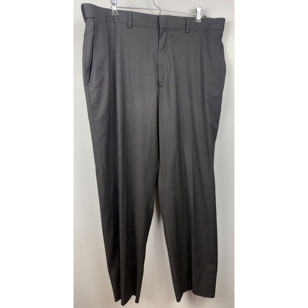 Haggar Men’s Dress Pants 38x30 (38x30) Black